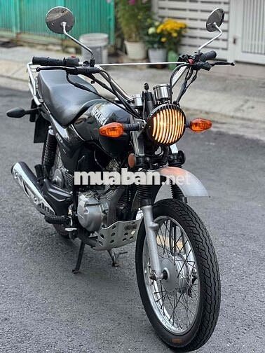 Suzuki GD màu Đen