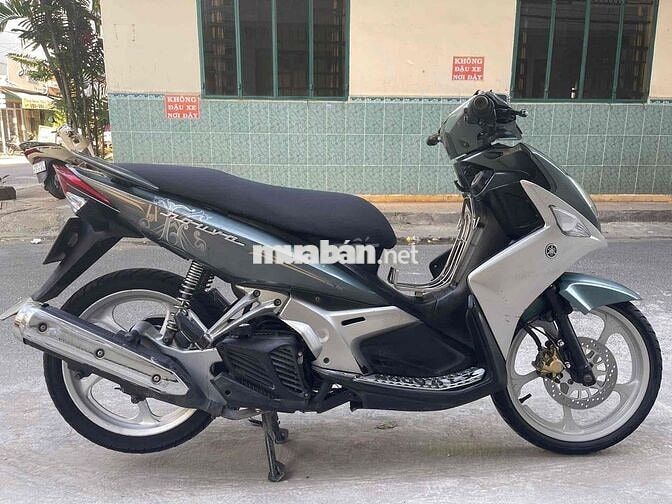 Yamaha Nouvo LX màu Xám