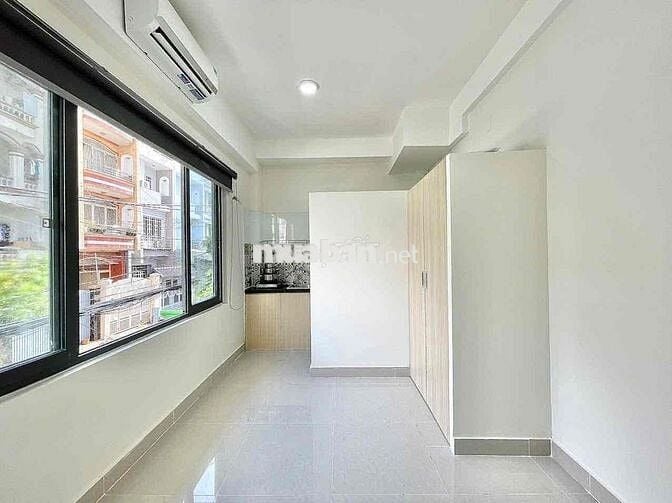 Phòng Thoáng Mát, Mới Xây 100% Ngay ĐH Ngoại Thương