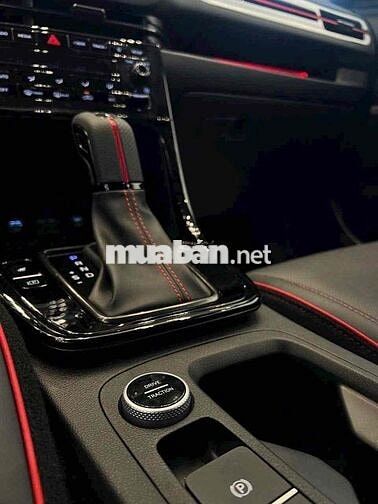 Creta Nline 2025 - giảm 60tr