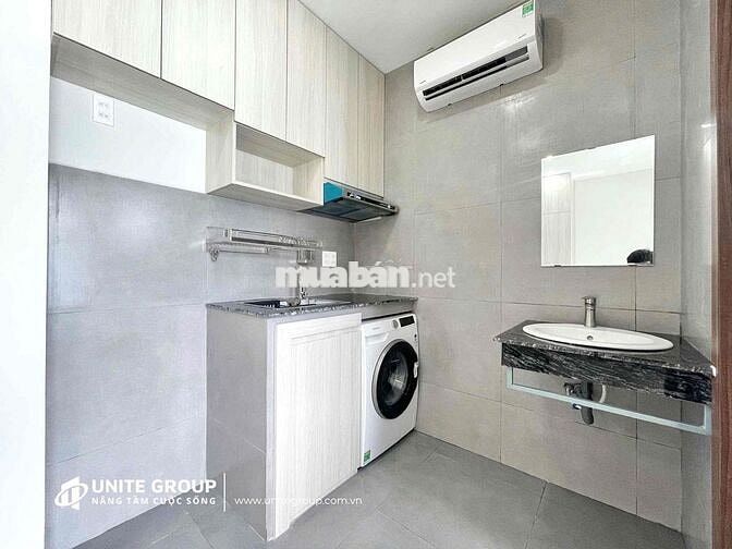 Căn Hộ Bình Thạnh gần Hàng Xanh Ban công_giặt riêng_thang máy