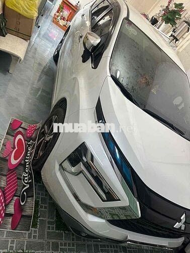 Mitsubishi Xpander màu Trắng