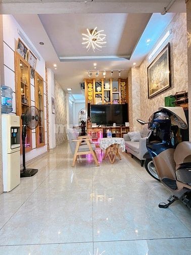 NHÀ ĐẸP CX PHÚ LÂM A ,THANG MÁY, 42M2 ,3 TẦNG , FULL NỘI THẤT , 5 TỶ X