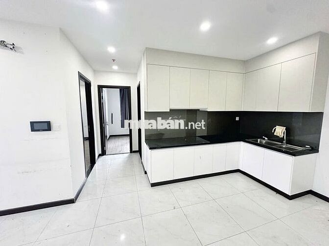 Bán Gấp 2PN 2WC C Sky View 2,19 tỷ full VAT + bao sổ, cho thuê 7Tr