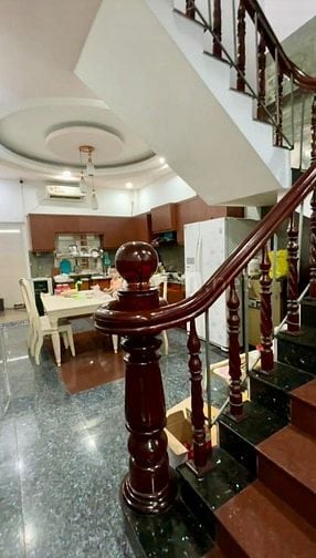 kẹt tiền bán gấp nhà khu tái định cư vĩnh lộc B đường số 4 sổ hồng