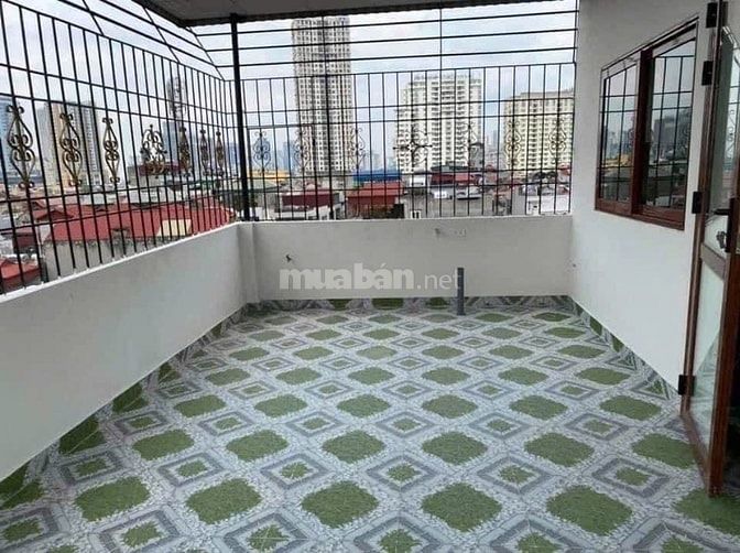 Cho thuê nhà 7T 60m2 thang máy, gara , sát phố Nguyễn Khang , KD, ở,vP
