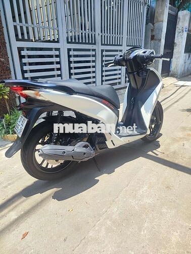 Honda SH125 Trắng Máy zin êm