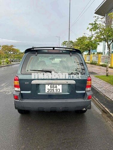 Ford Escape Xanh rêu 5 chỗ