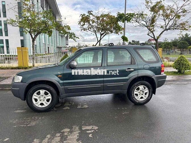Ford Escape Xanh rêu 5 chỗ