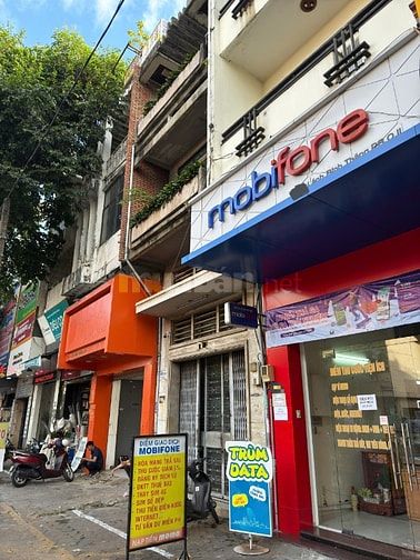 Cho thuê nhà mặt tiền Lãnh Binh Thăng, P. 8, Q. 11 giá 30tr/th.