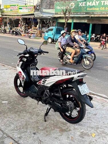 Yamaha Nozza Trắng Đỏ Đen