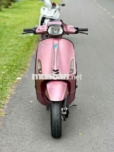 Piaggio Vespa Sprint 125cc 2016 Hồng Posrche.