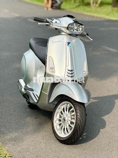 Piaggio Sprint 125cc 2015 Bạc 21000 km.Siêu Keng