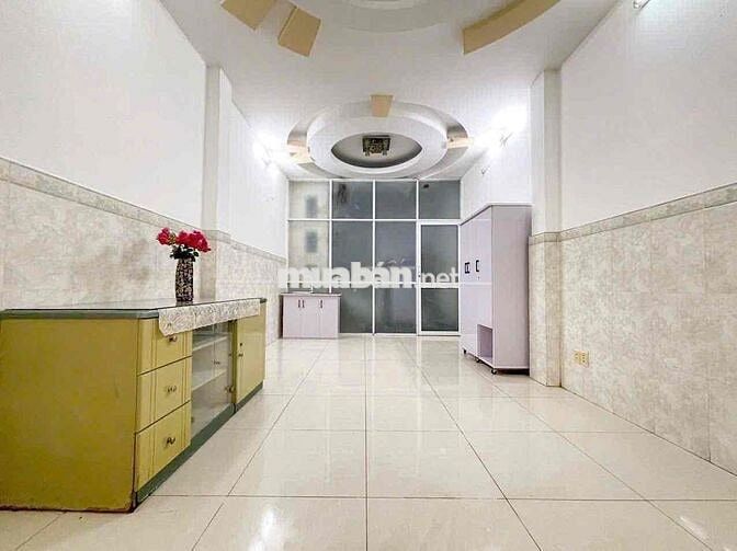 CHO THUÊ MẶT BẰNG KINH DOANH NGAY NGÃ TƯ HOÀ BÌNH VÀ LUỸ BÁN BÍCH