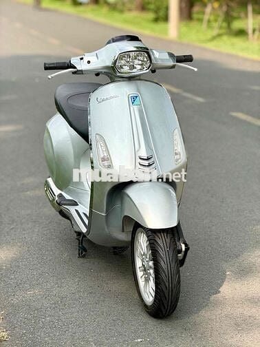 Piaggio Sprint 125cc 2015 Bạc 21000 km.Siêu Keng