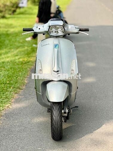Piaggio Sprint 125cc 2015 Bạc 21000 km.Siêu Keng