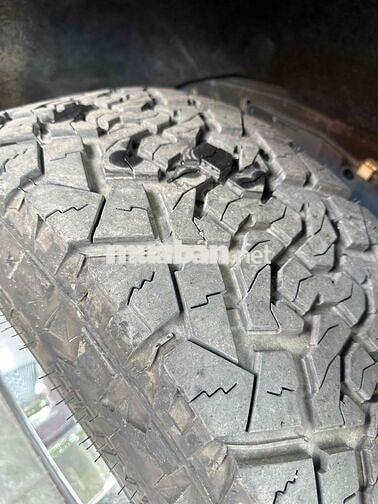 Ford Everest Titanium Đỏ 72574 km