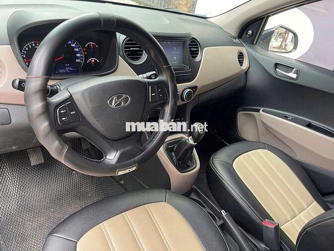 Hyundai i10 Sedan 2018 Bạc