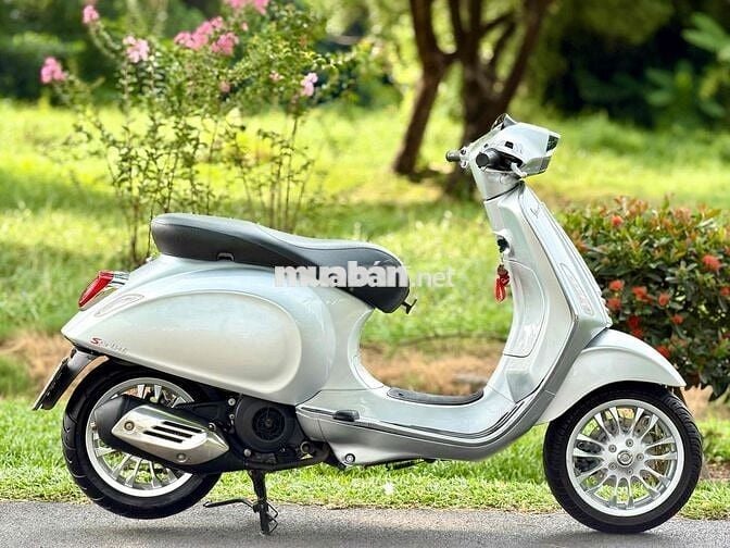 Piaggio Sprint 125cc 2015 Bạc 21000 km.Siêu Keng