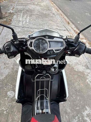 Yamaha Nozza Trắng Đỏ Đen