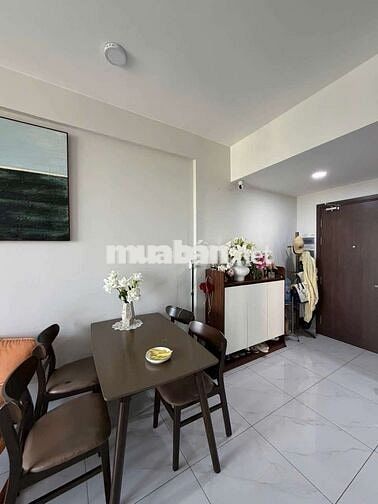 đi định cư nước ngòai bán nhà gấp căn gốc giá rẻ  view hồ bơi