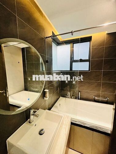 Cho thuê Diamond Celadon City Tân Phú - 142m² 4PN Giá 23Tr(Hỗ trợ PQL)