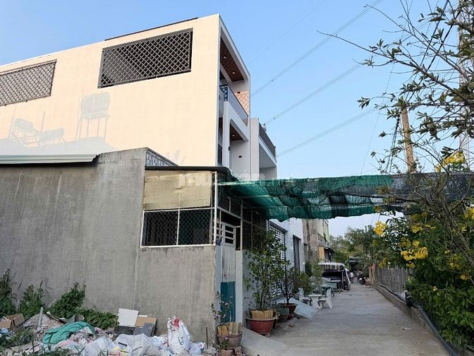 Đất thổ cư khu dân cư Long Hậu cần bán gấp