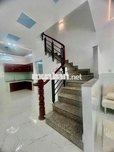Bán nhà 1 chệt 1 lầu . Khu dân cư Thịnh vượng . 1 tỉ 100tr