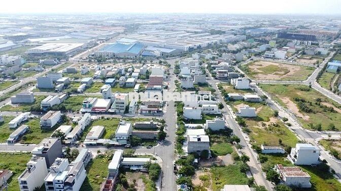 1 TỶ 7 NÊN GỬI NGÂN HÀNG HAY MUA ĐẤT?