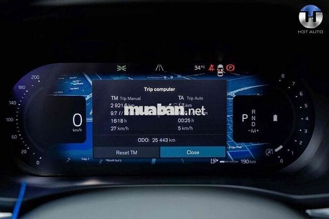 Volvo XC60 Ultimate Bright B6 2023 Trắng