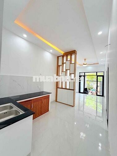 Cần bán nhà mới Chính chủ giá ngộp