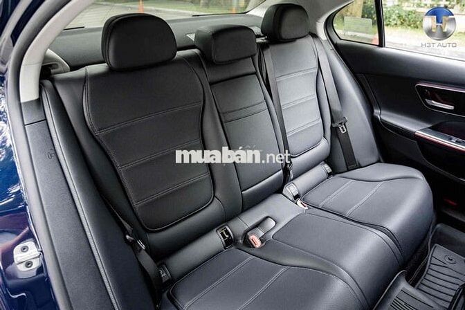 Mercedes-Benz C200 Avantgarde 2022 Xanh
