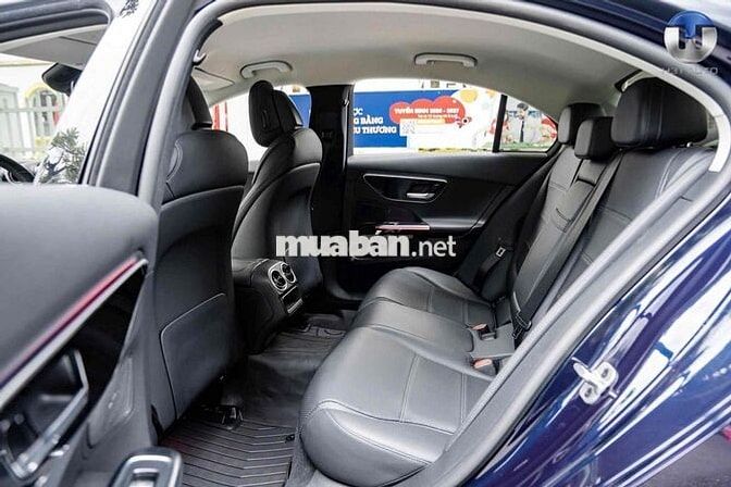 Mercedes-Benz C200 Avantgarde 2022 Xanh