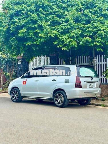 Toyota Innova G 2006 Bạc