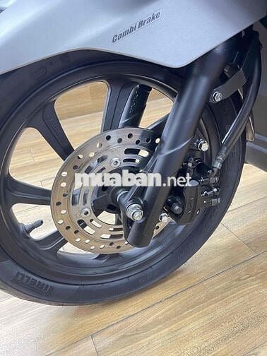 Honda PCX 150 2020 khoá SMK màu bạc đen BSTP