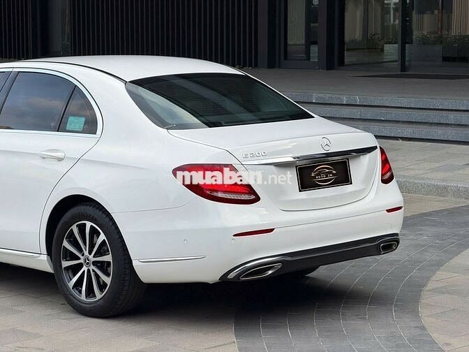 Mercedes E200 Exclusive 2018 Trắng