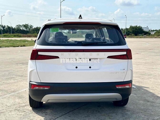 Hyundai Custin 2026 1.5 Turbo 10 km