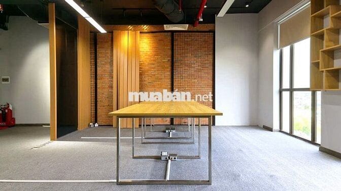 Văn phòng mặt tiền Phạn Văn Đồng ngay Gigamall giá tốt