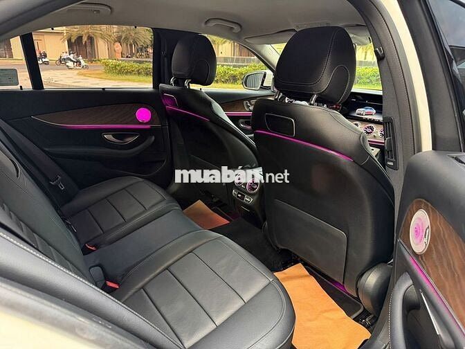 Mercedes E200 Exclusive 2018 Trắng