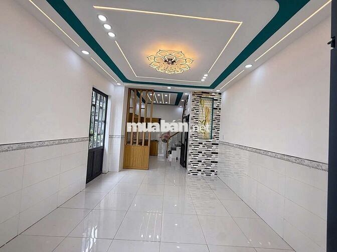 Nhà mình cần bán gần chợ Mỹ Hạnh hẻm thông thoáng 