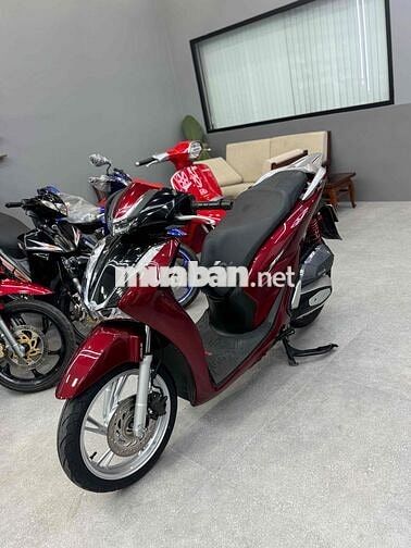 SH160 ABS 2023 Đỏ rin tặng kèm đồ chơi cơ bản