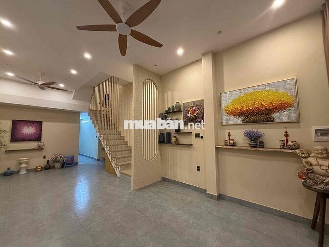 🌴 CHO THUÊ NHÀ 2 TẦNG GẦN BIỂN MỸ KHÊ – VỊ TRÍ KINH DOANH ĐẸP 🌴