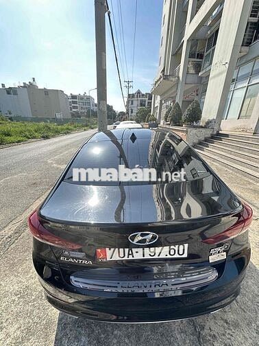 Hyundai Elantra 2019 Đen 110.000 km