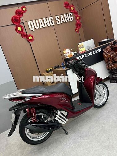 SH160 ABS 2023 Đỏ rin tặng kèm đồ chơi cơ bản