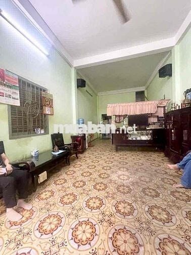 Bán Mặt Tiền p12 Tân Bình Cạnh Bàu Cát 5x22 - 10 tỷ thương lượng.