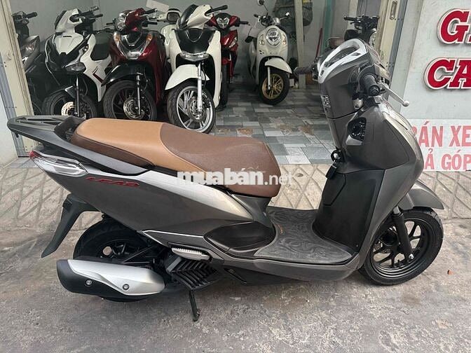 Honda Lead 4val 2024 Xám 5000 km
