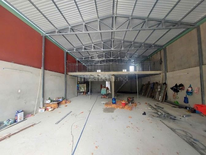 Cần tuyển phụ mộc Quảng Cáo và trang trí nội thất, Quận 12 cũ. HCM