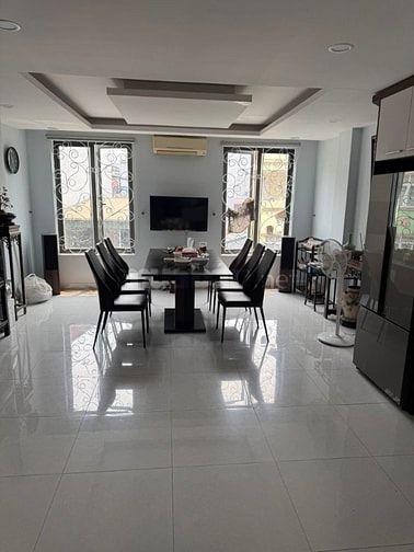 Bán nhà mặt phố Trung Phụng, Đống Đa 50m, 6 tầng, mt 4.8m. Giá: 37.5 t