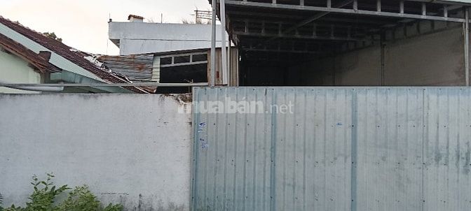 BÁN NHÀ XƯỞNG MT ĐƯỜNG NHỰA DT 22M x 20M SHR