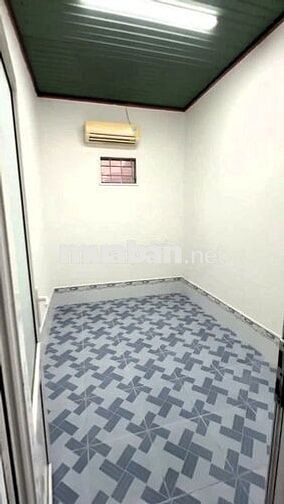 Cho thuê nhà nguyên căn trung tâm Hoàng Diệu 2 ngang 5,6m cực rộng